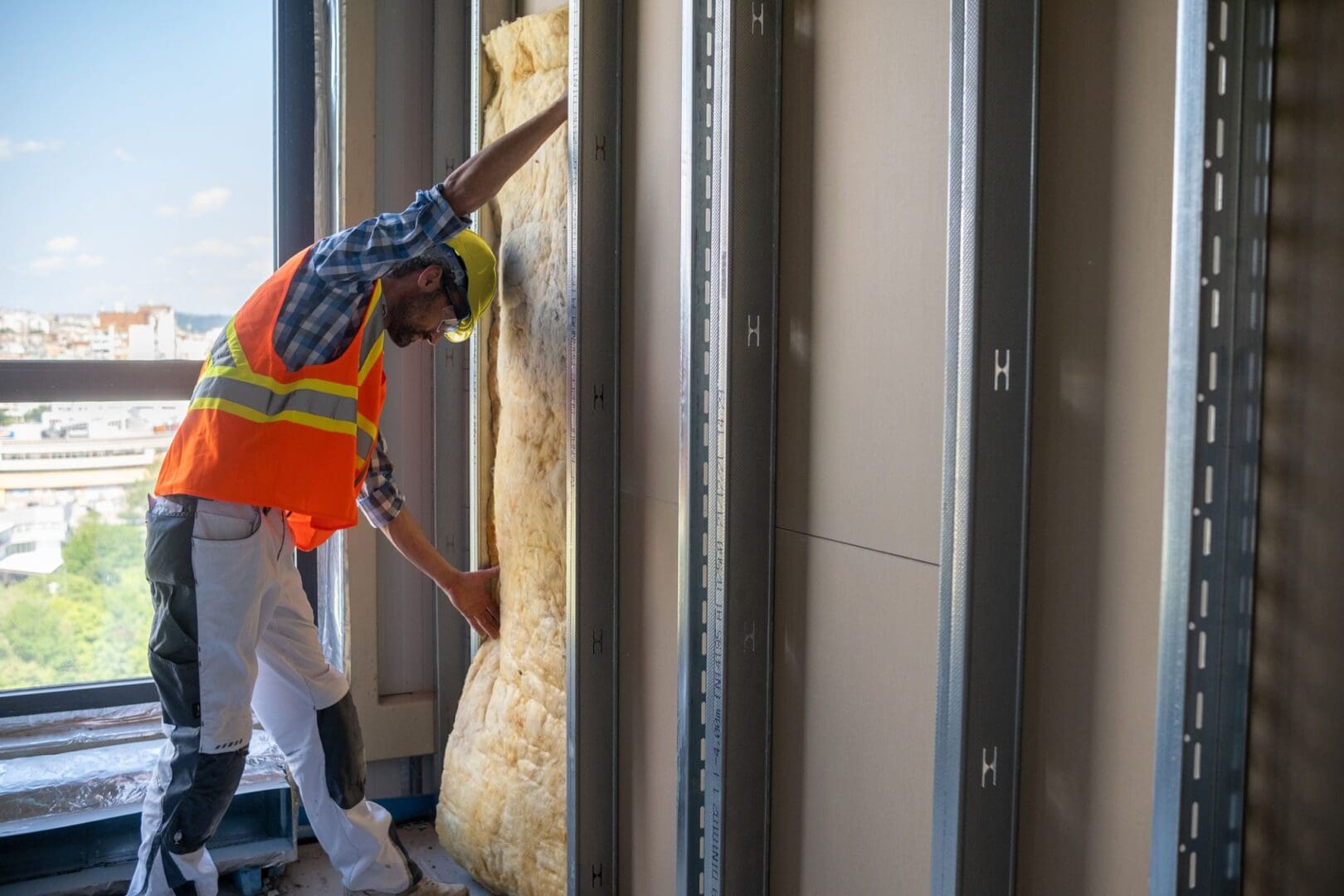 Frozen pipe prevention using professional mechanical insulation services